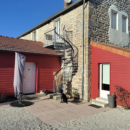 Calme Au Canal De Centre Dennevy Exterior photo